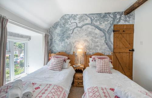 Pine Door - Photo 12