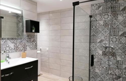 Les Catèdjes - Foto 7