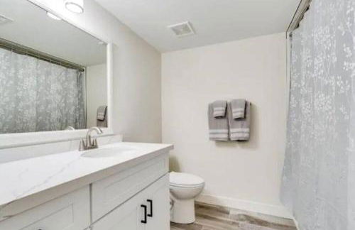 Modern Villa in Old Litchfield - Foto 32