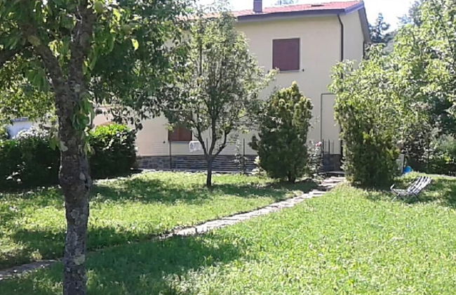 Peaceful Stay With Garden - Photo 28