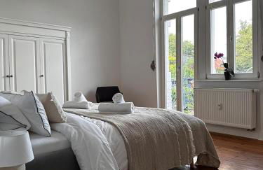 SweetLeopold1 - Foto 1