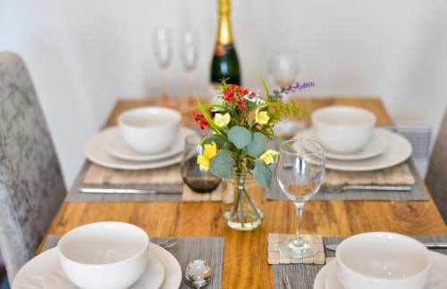 Swansea Marina - Sleeps 4 - Underground parking - Foto 26