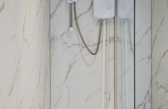 1 BDR Apt By Caledonia Luxe Stays Short Lets & Serviced Accommodation Lanark - Photo 14