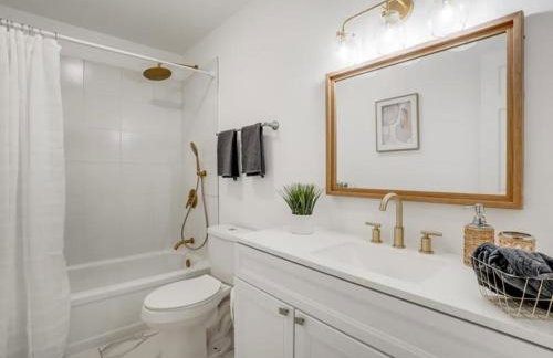 Posh 6BR 2,5BA Holiday Home with Pool, Media-Game Room & Hot Tub - Foto 35