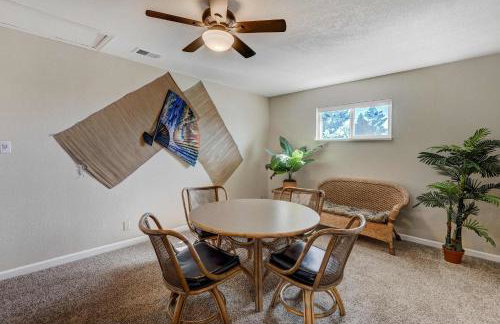 Crestpoint Court Family Multi-Level Near UCCS & BBQ - Foto 4
