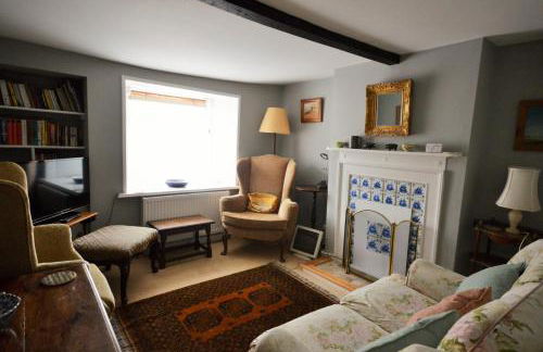 Grove Cottage - Photo 7