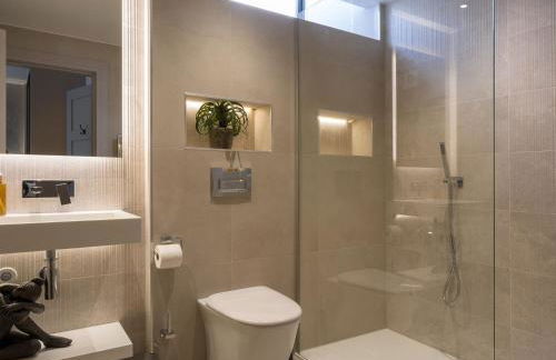 Arran Shores Luxury Shorefront Suite 1 - Photo 19