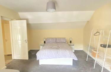 Hodge Bower Holidays - Ironbridge, Squires - Foto 6