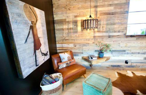 Luxury Design Rental with Breathtaking Mountain Views in Lone Pine, California - Foto 18