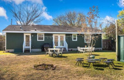 Charming East Side Bungalow - Foto 17