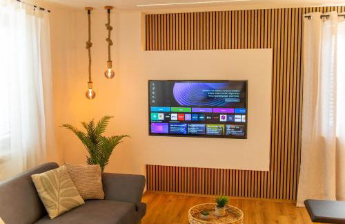 P-Hosting Modernes Apartment zwischen Ravensburg und dem Altdörferwald, 110qm, Familienfreundlich, Separater Eingang, Kaffeevollautomat, Bäcker und Pizzeria 15 Meter, Spielplatz 50 Meter, 20 Km zum Bodensee, 30Km in die Berge - Photo 5