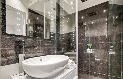 4 Bedroom House in Chiswick- Elegance & Serenity - Foto 32