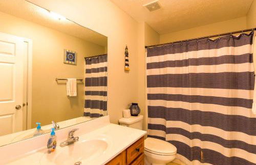 House # 29 -Castaway (Pet Friendly) - Photo 27