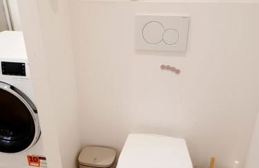 2 beds, modern building, with mobile AC, Paris Expo, 7' metro 2 steps to Paris - Foto 9