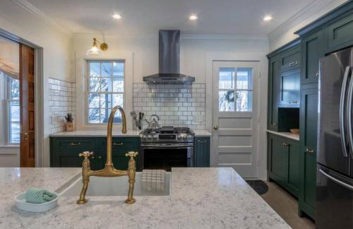 Beautifully Restored Home in Manchester Village - Foto 5