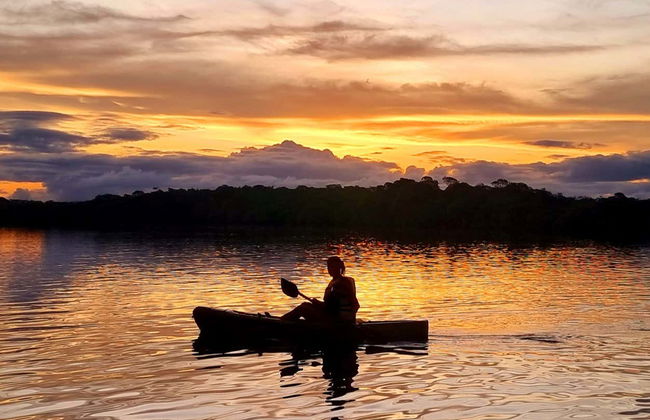 Tour en kayak al atardecer por los manglares de la isla de Boipeba - Foto 2