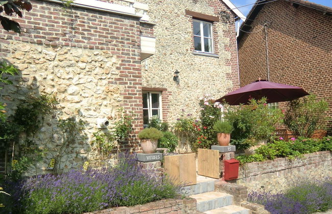 Heritage Holiday Home in Voeren With Terrace - Foto 37