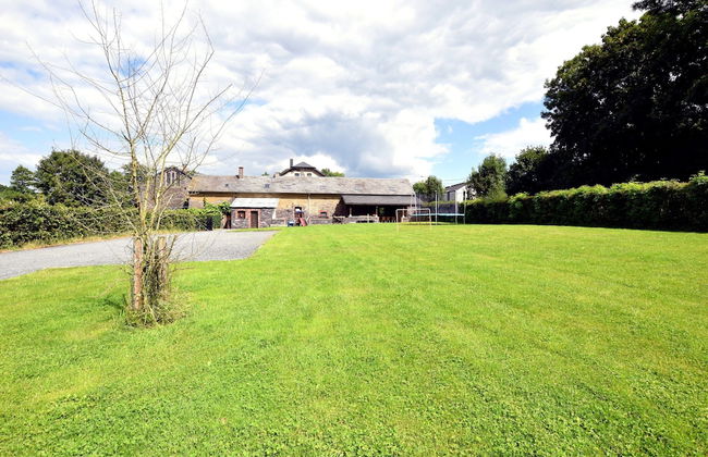 Lierneux Hillside Home - Photo 31