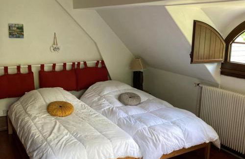 Retraite Paisible au Cœur de la Forêt de Rambouillet avec Étang Privé et Charme Authentique - FR-1-527-8 - Foto 27