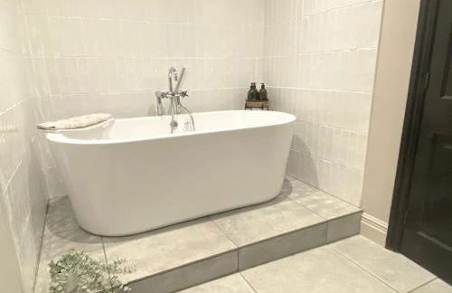 Idyllic Grade II Listed country farmhouse in AONB - Foto 28