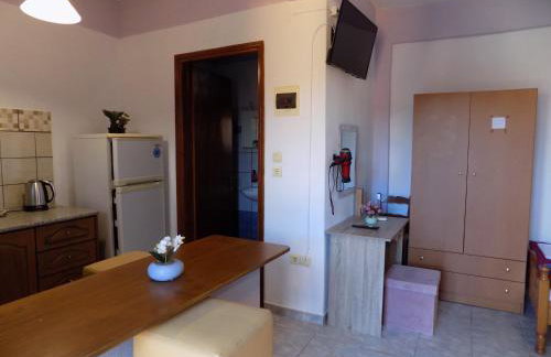 Fanis Rooms - Foto 24