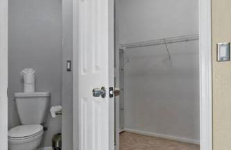 Vegas Retreats Pool, Arcade, Fun, 10min from Airport and the Strip - Foto 28