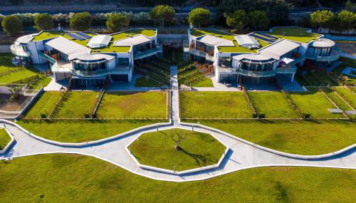 H11 [Luxury 17A] Porto - Piscina - Jacuzzi - Foto 5, Garden, Garden view