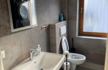 WG-Zimmer-Monteurzimmer-Ferienwohnung bis 10 Personen - Foto 26