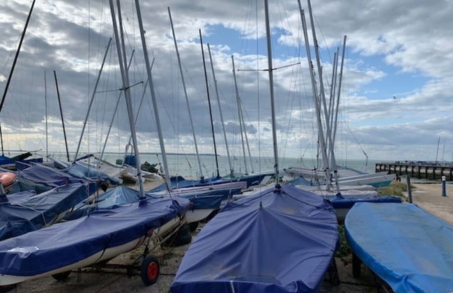 One Bedroom Flat, Sleeps 4, Balcony & Free Parking - Foto 23