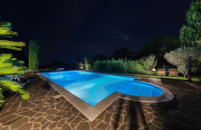 Daller Bianca con piscina - Foto 12