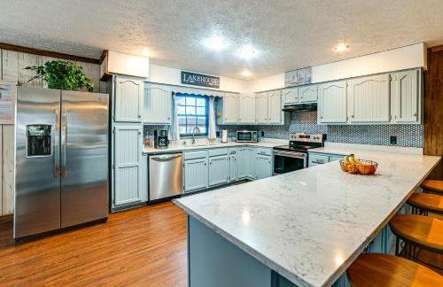 Steps to Shore Group Getaway on Kentucky Lake! - Foto 5