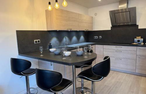 Appartement à 10 min du centre avec 2 chambres et garage - Foto 18