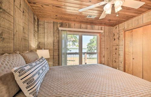 Waterfront Retreat, Near Fishing and Boating! - Foto 20