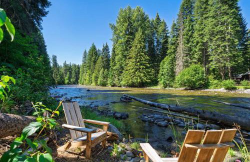 Riverfront Chalet Near Skiing, Lakes, Mtns & Leavenworth - Foto 4