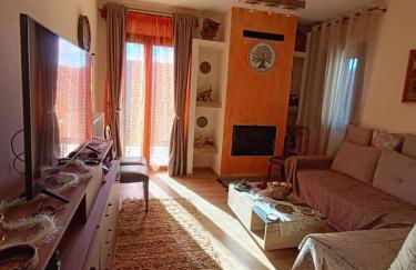 Νύμφη Ηχώ, Θέα στα βουνά κάτω από το Ρολόι - Foto 5