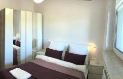 Apartamenty Metro Słodowiec, free parking Żeromskiego 1 CMKP- 5 min - Foto 4