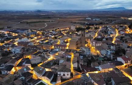 Maravillosa casa con piscina en un pueblo único, Artajona - Navarra - Foto 36