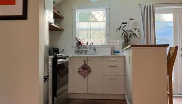 Cozy Alley Cottage, Concordia, Alberta Arts, NE PDX - Photo 2