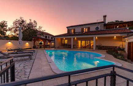 Villa Arton heated swimming-pool - Photo 71