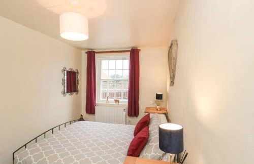 Apartment 1 Sneaton Hall - Photo 13