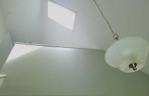 Cozy Delightful Private Studio near Rhodes College, Shuttle, & Vehicle Rental - Foto 14