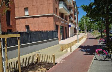 City Rose T2, Climatisation,parking privé, piscine, wifi , tout confort - Foto 4