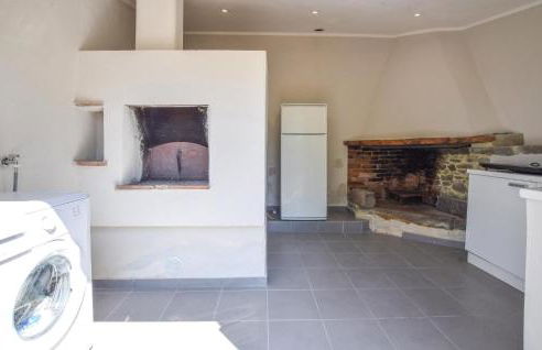 4 Bedroom Amazing Home In Cortona - Foto 51