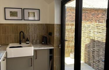 9 Portland Street - Photo 3