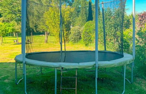 Lovely Home In Eyraud-Crempse-Maurens - Foto 14