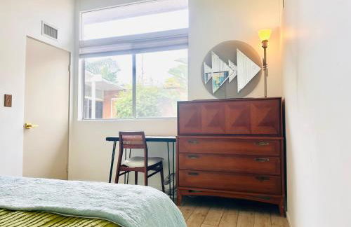 LOOK and BOOK! Midcentury Modern Home near Beach! - Photo 9