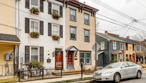 Brooke House In The Heart of Downtown with Patio! - Foto 3