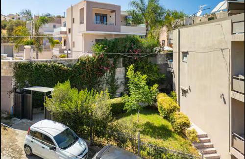 Panorama View Apt with Jacuzzi by 8essentially - Foto 28