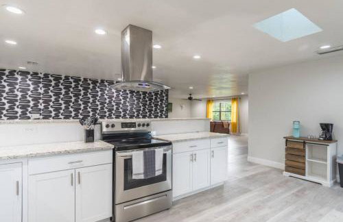 Entire Home with Air Hockey and Firepit - Photo 14