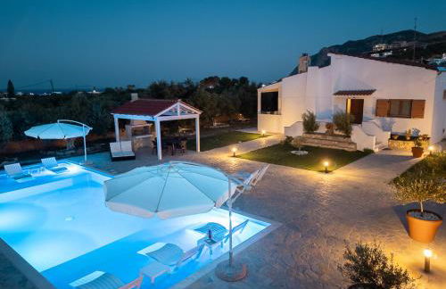 Villa Aelia Kefalos-Private & Spacious with Pool - Foto 31